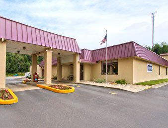 Travelodge Brookville Экстерьер фото